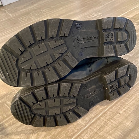 Blundstone Boots Rustic Black - Picture 4 of 5